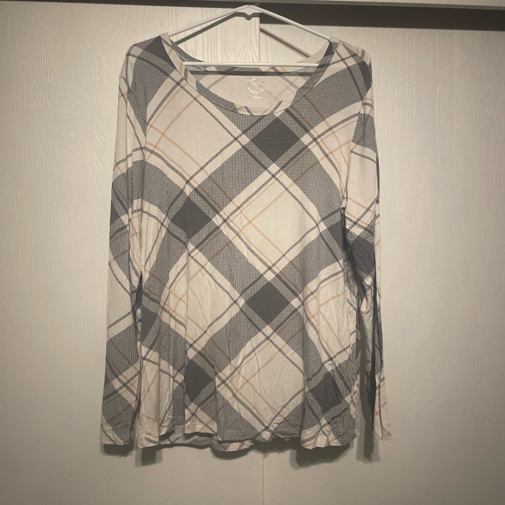 Maurices Beige and Gray Plaid Long Sleeve Top